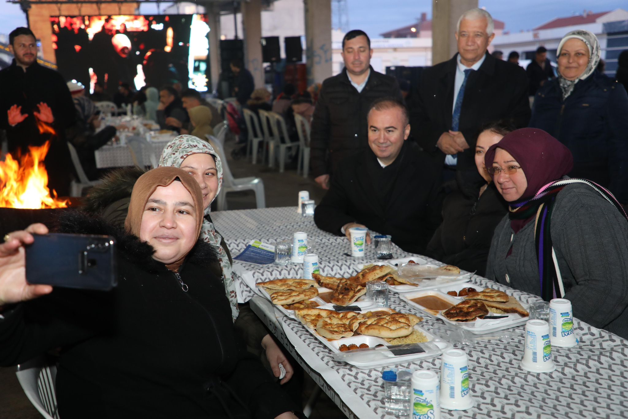“SİZLERİN HİZMETKARI OLMAYA TALİBİM”