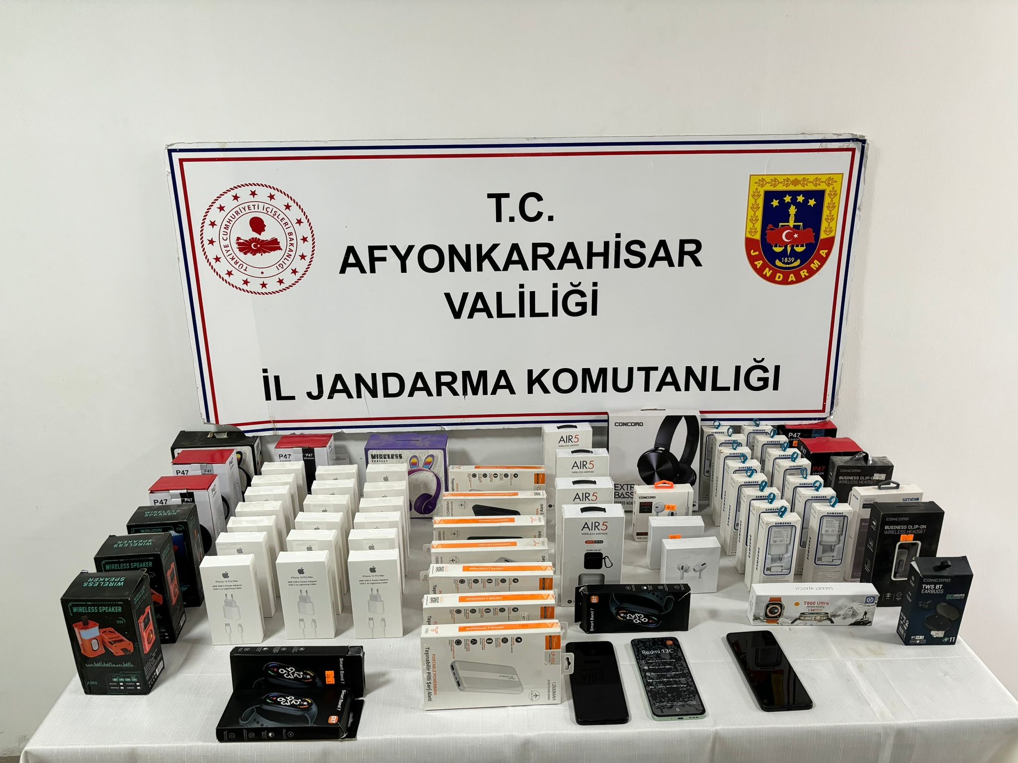 Jandarmadan Kaçakçılara Geçit Yok!