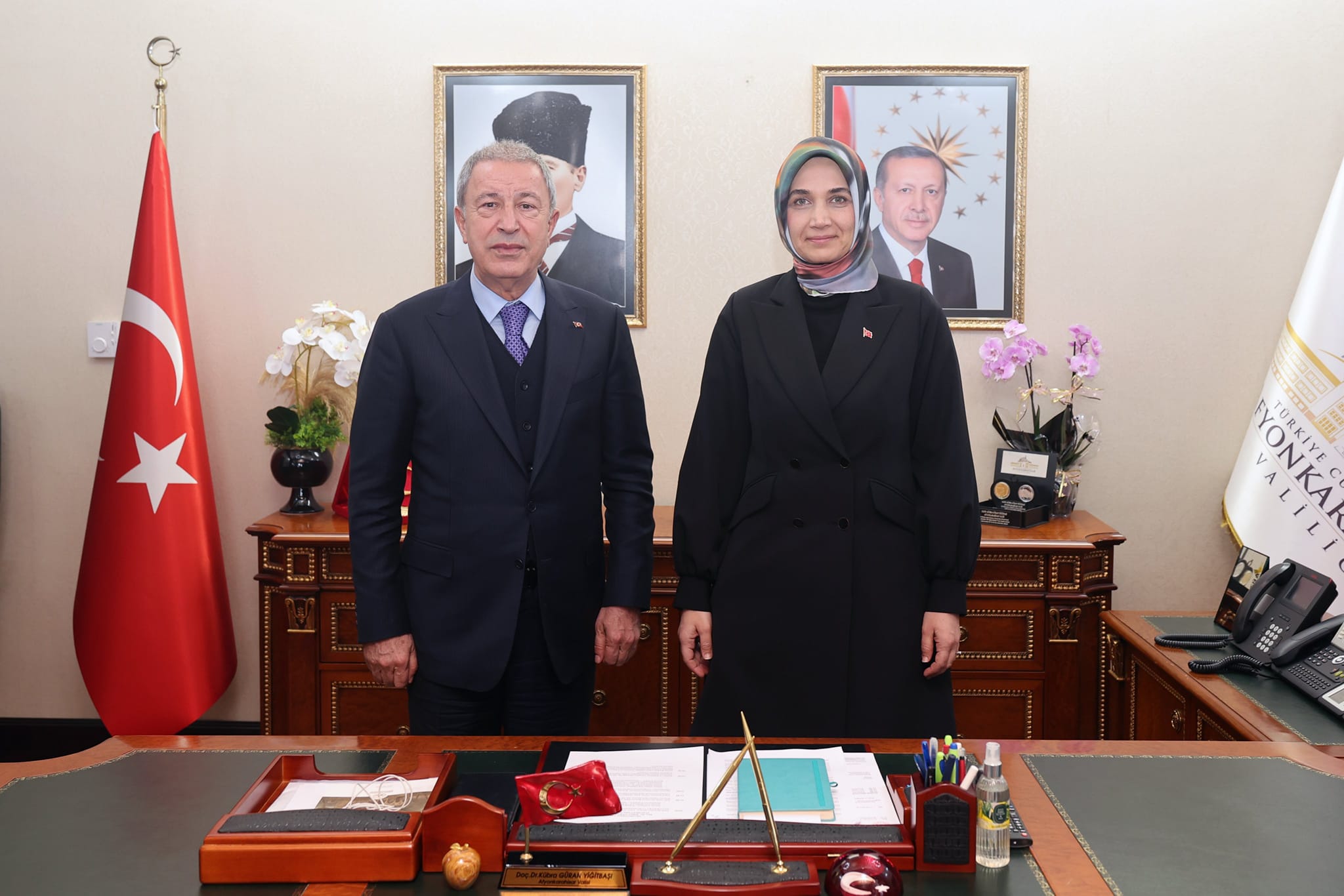 Akar, Afyonkarahisar Valisi Yiğitbaşı'nı Ziyaret Etti