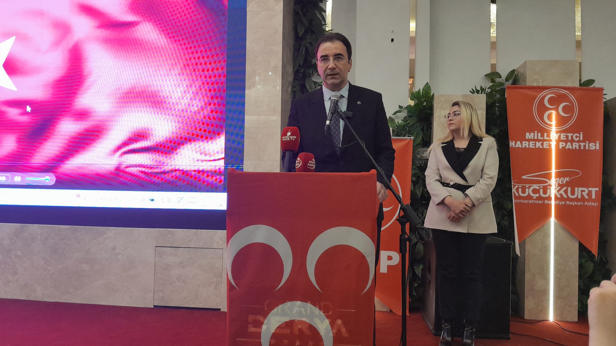 Küçükkurt, İftar Programında Konuştu: "Allah'ın İzni ile 1 Nisan'da Afyon'da Üç Hilalimiz Dalgalanacak"