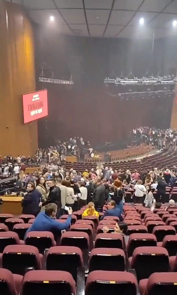 Rusya'da Konser Salonuna Silahlı Saldırı: Ölü ve Yaralılar Var!