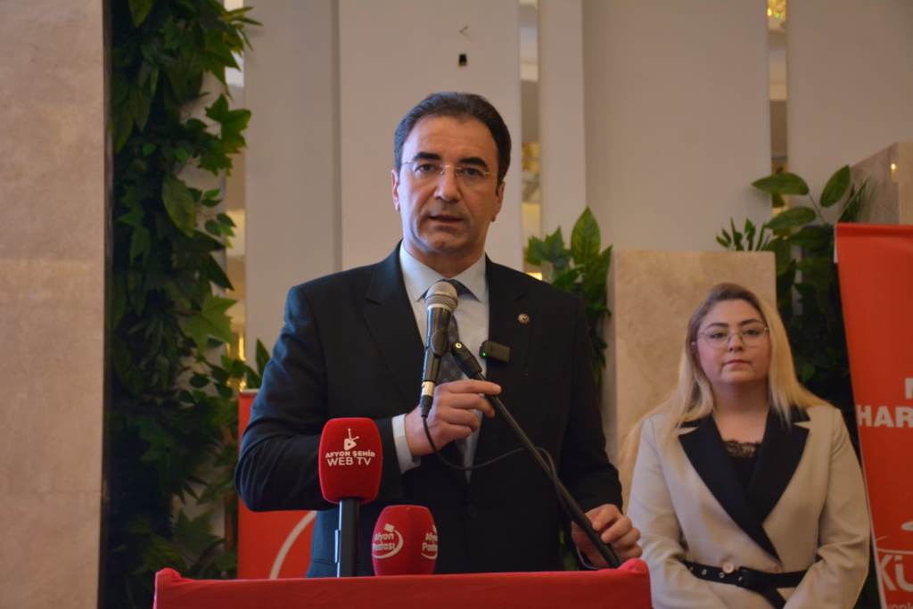 "AFYON'DA VESAYETİN KIRILMASINI İSTEYEN MHP'YE OY VERMELİ"