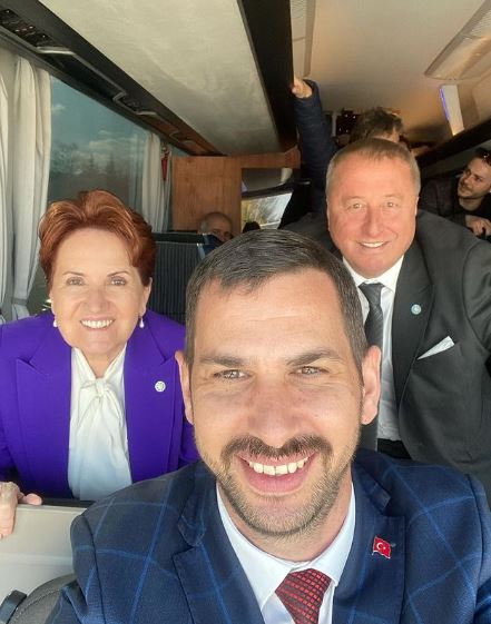 İYİ PARTİ LİDERİ AKŞENER AFYONKARAHİSAR'DA HALKI SELAMLADI