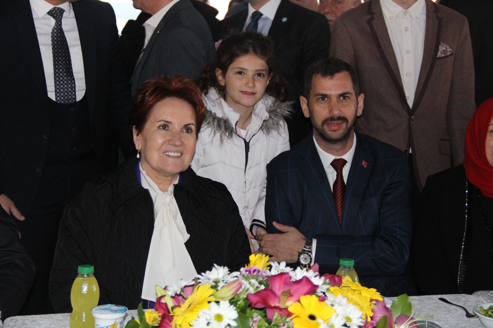 “Demirden dağ 31 Mart’ta eriyecek, 1 Nisan’da yurdumuz bayram yerine dönecek”