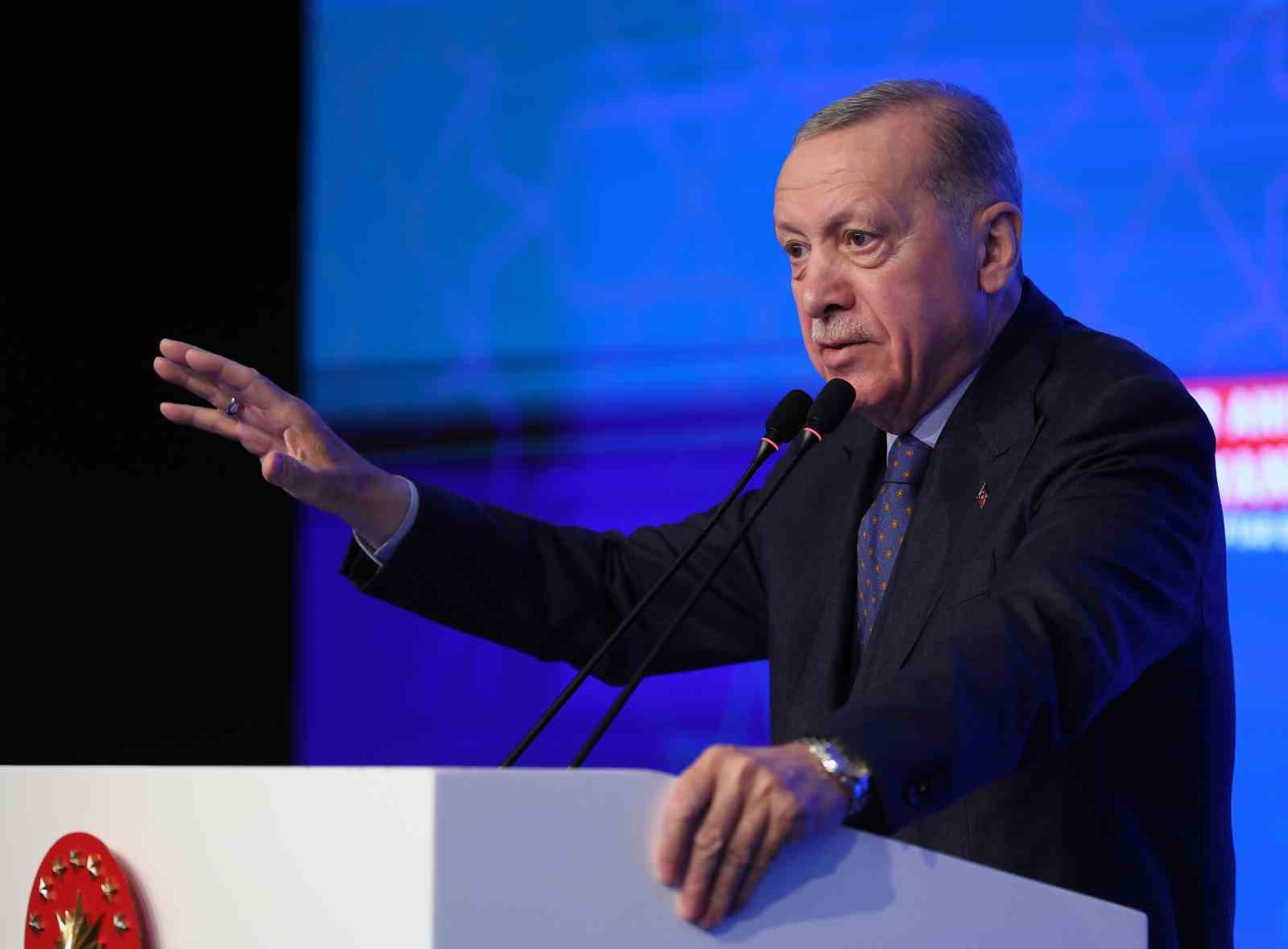 "İstanbul'u belediyecilik hizmetlerinde tekrar zirveye taşıyacağız"