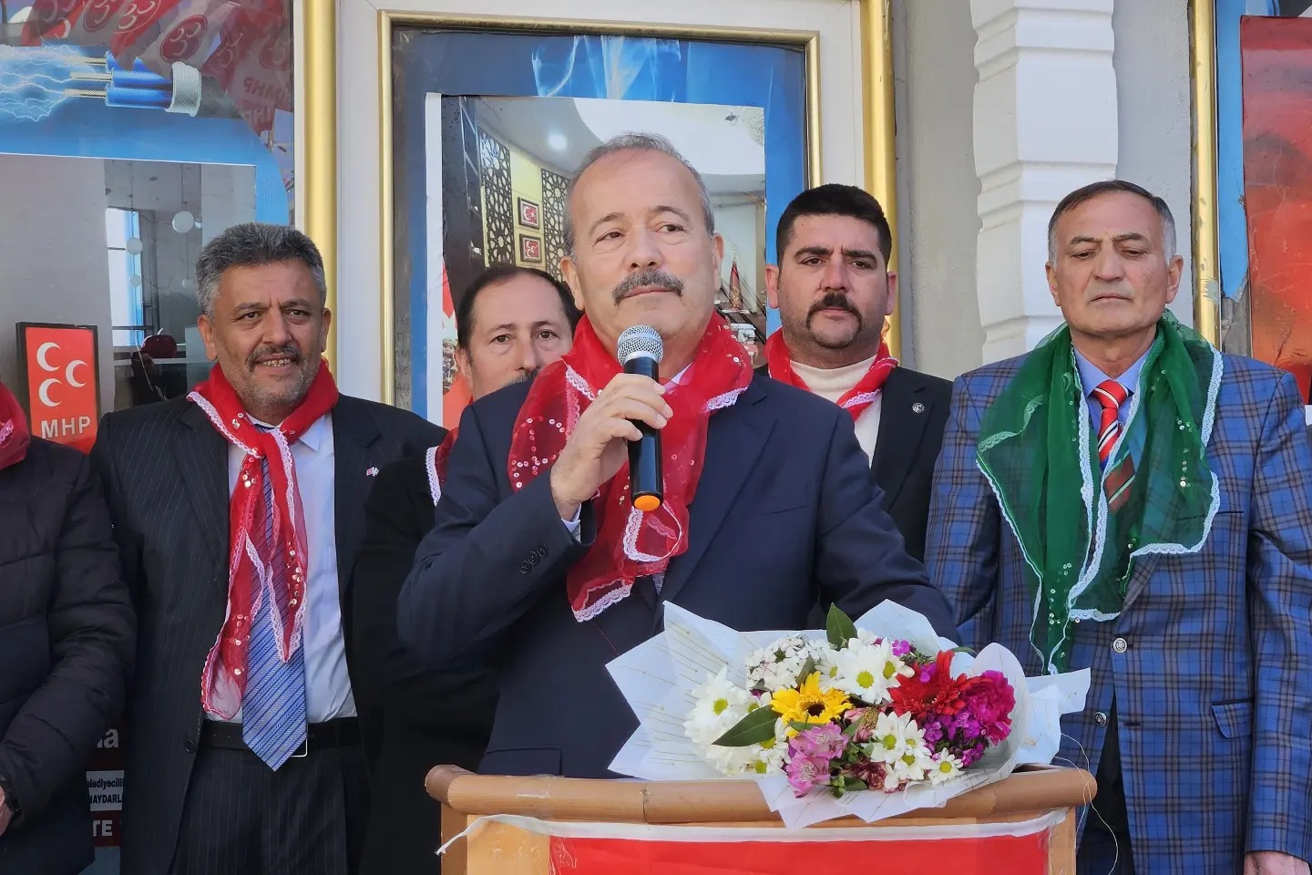 MHP'li Taytak'a Büyük Karşılama Haydarlı Halkıyla Yakından İlgilendi