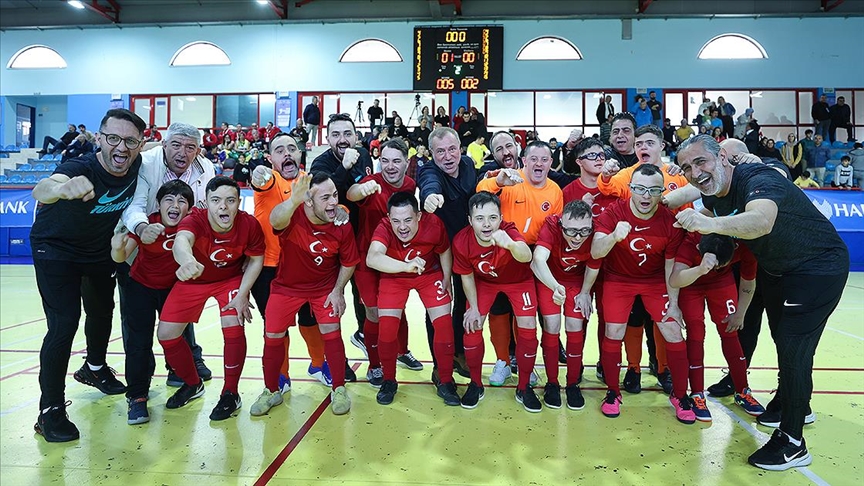 Dünyanın Bir Numarası Oldular