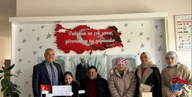 21 MART DOWN  SENDROMLULAR GÜNÜ  KUTLANDI