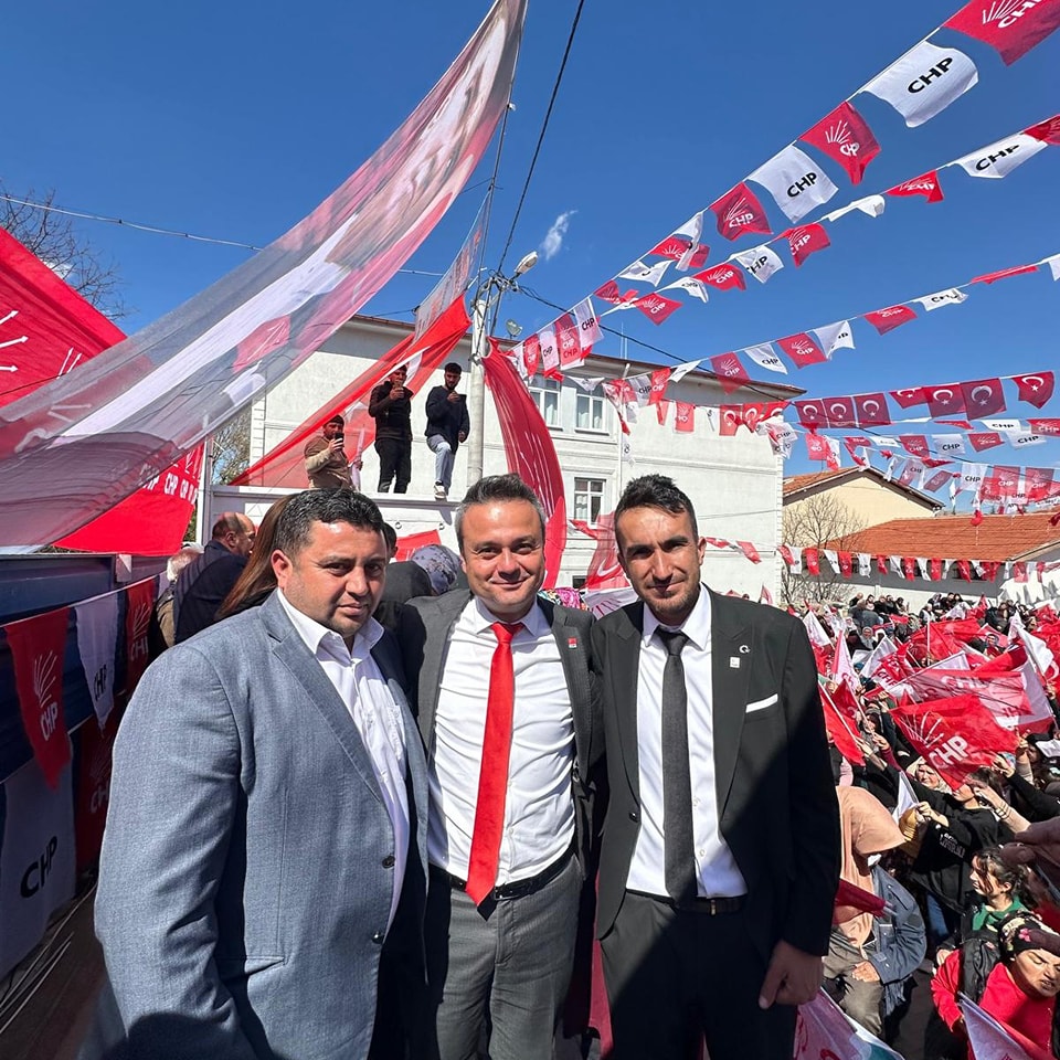 CHP'nin Karaadilli Ziyareti Miting Havasında Geçti