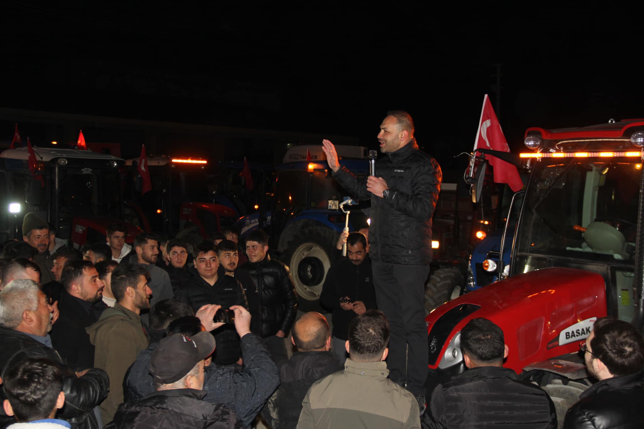 AK Partili Eroğlu'na Çiftçiler Güveniyor