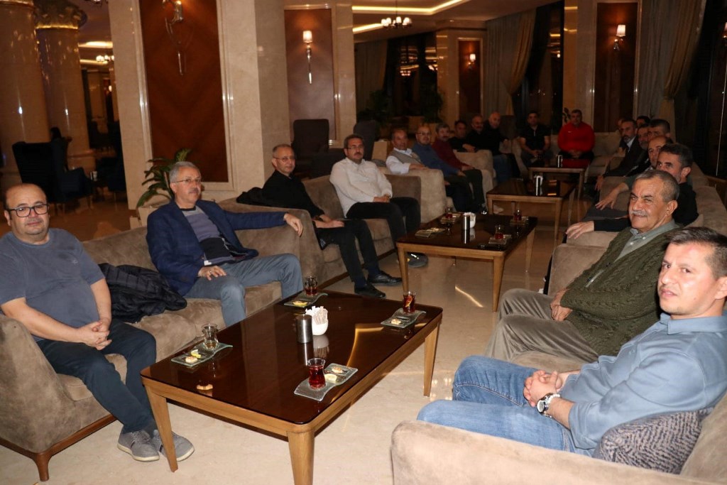 EĞİTİM CAMİASI İFTARDA BULUŞTU