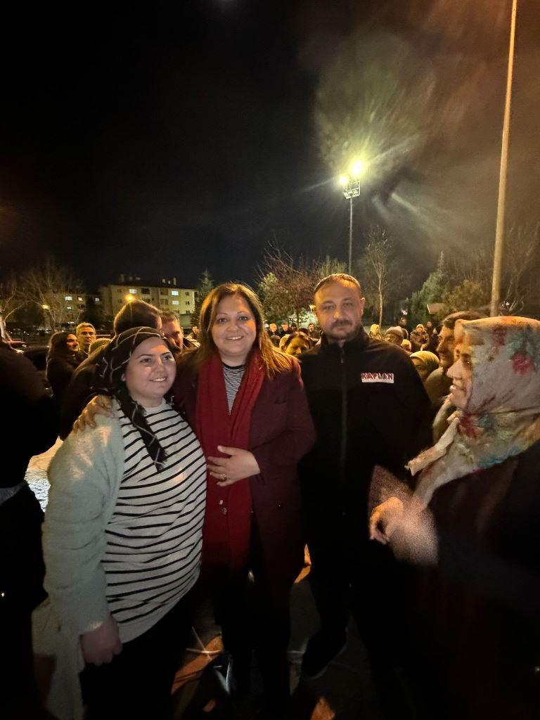"KAYBEDECEĞİNİ ANLAYAN AKP'NİN SON ÇIRPINIŞLARI"