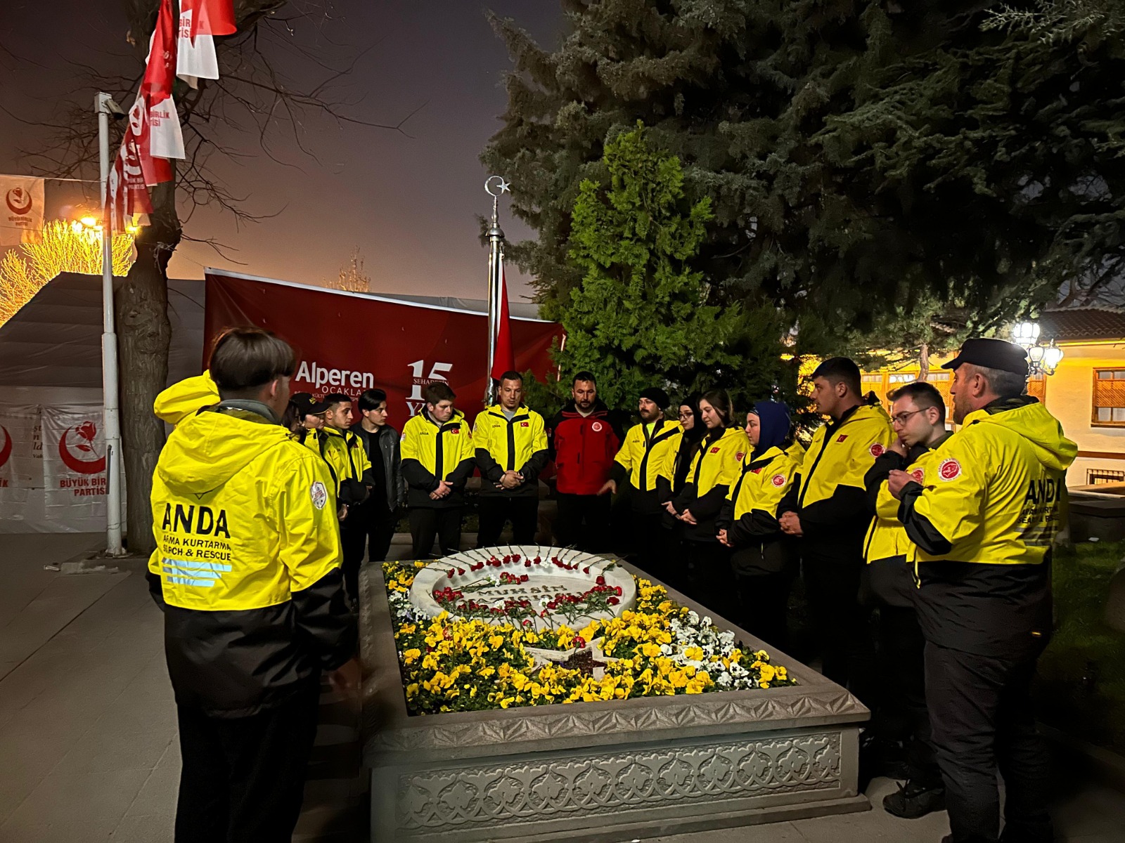 AFYON ANDA EKİBİNDEN VEFA TIRMANIŞI
