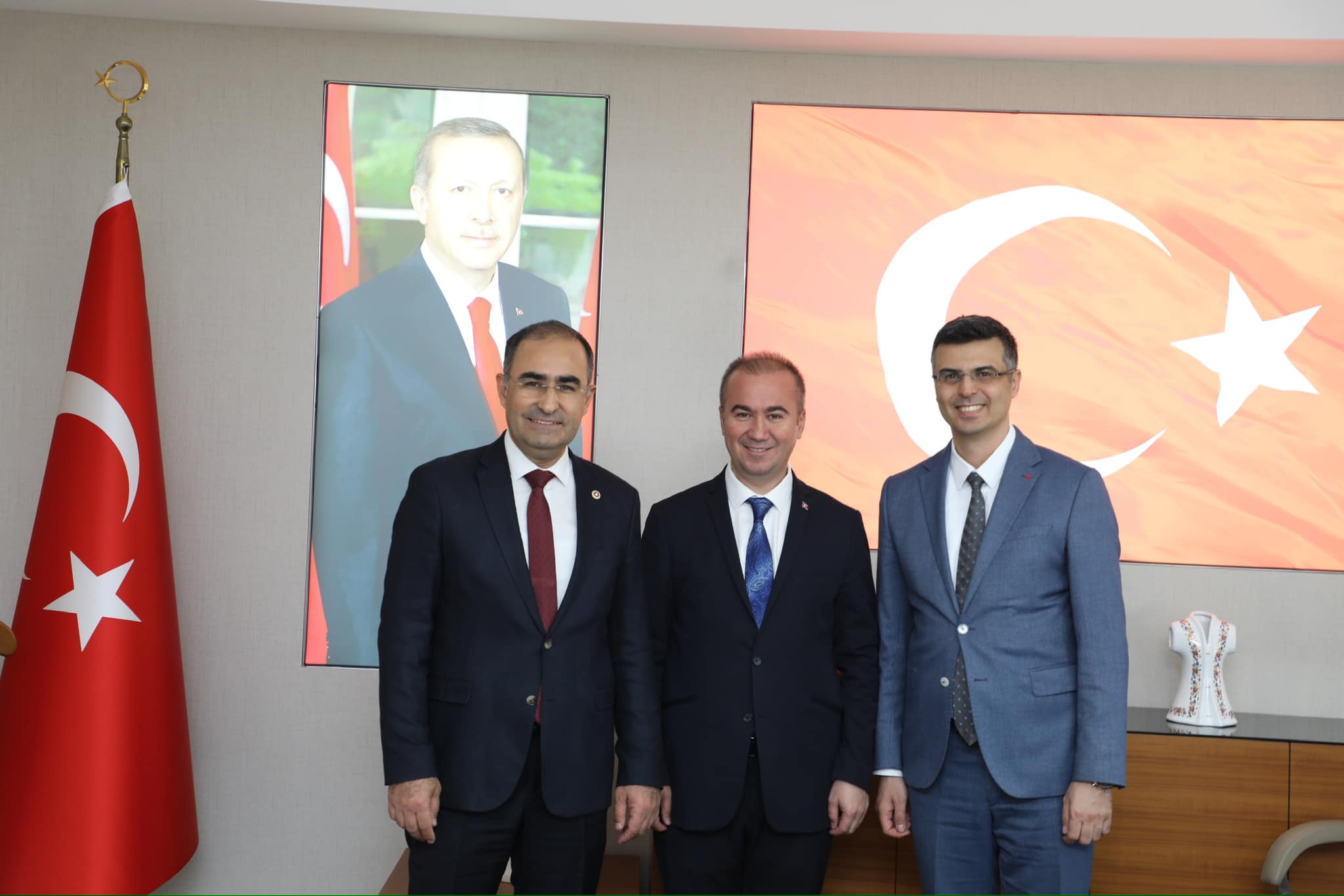 ULUÇAY'DAN İLK SAĞLIK MÜDÜRÜ KORKMAZ'A ZİYARET