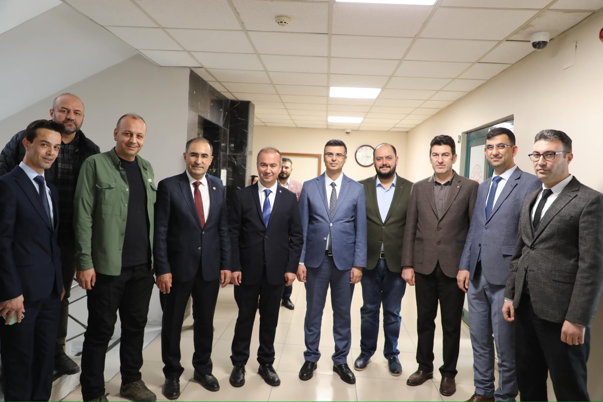 ULUÇAY'DAN İLK SAĞLIK MÜDÜRÜ KORKMAZ'A ZİYARET