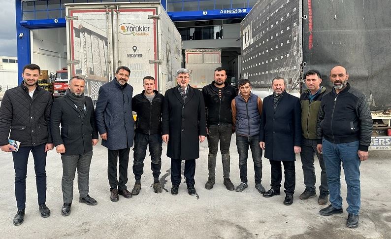 AFYONKARAHİSAR ESNAFINI ZİYARET ETTİ AFYON İÇİN 109 PROJEYİ ANLATTI