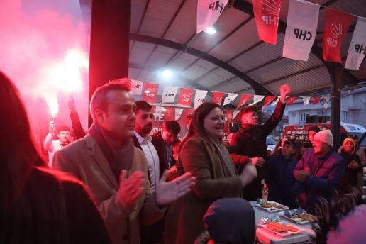Köksal, Karşıyaka Mahallesi'nde İftar Programına Katıldı