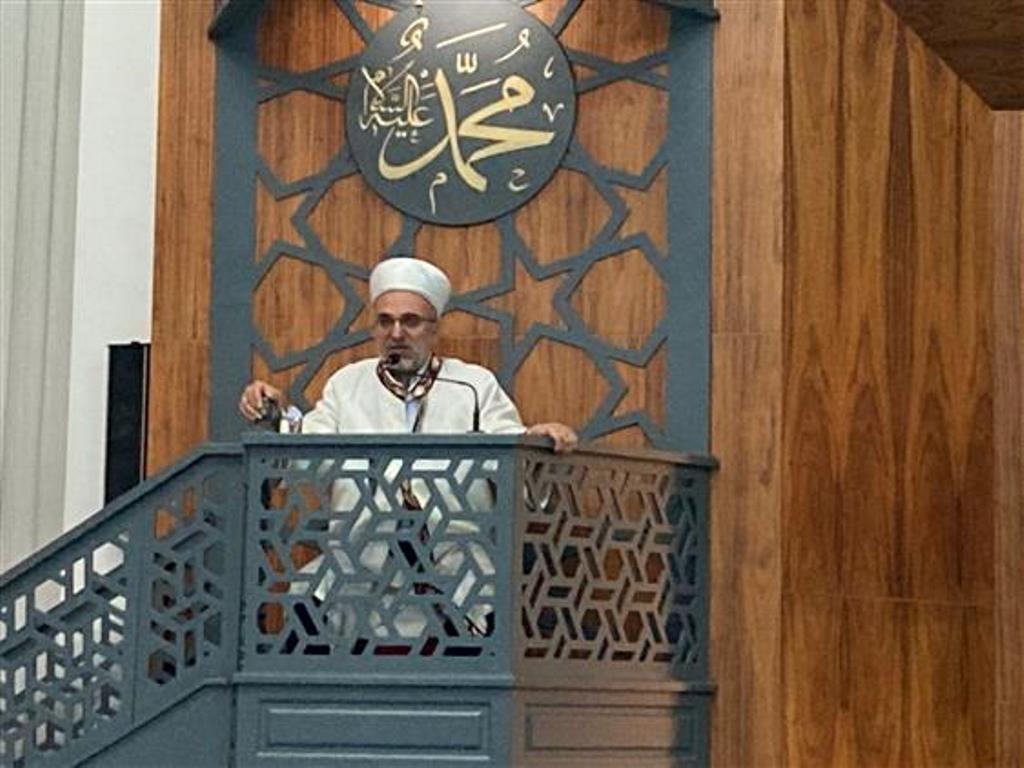İMAMOĞLU KAMİL MİRAS KYK YURDUNDA ÖĞRENCİLERLE BULUŞTU