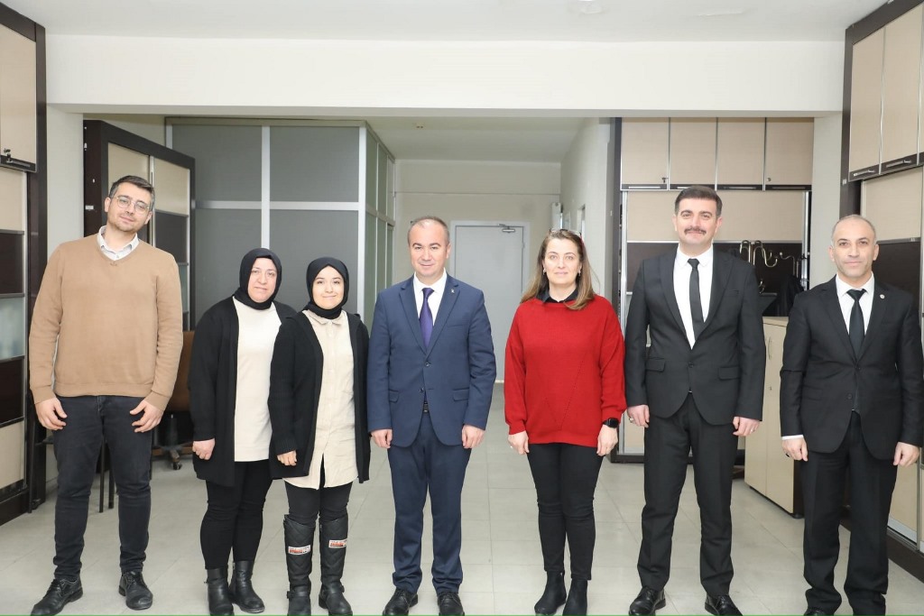 "AFYONKARAHİSAR İÇİN ÇALIŞMAYA DEVAM EDECEĞİZ"