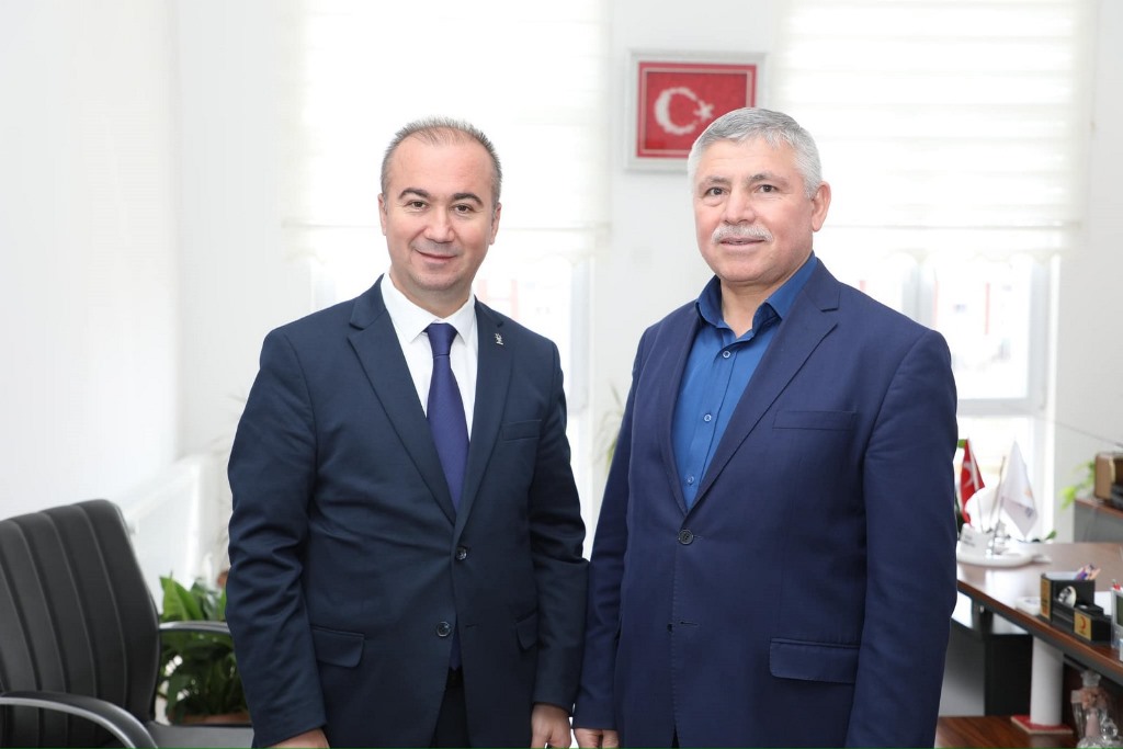 ULUÇAY İL MİLLİ EĞİTİM MÜDÜRLÜĞÜNÜ ZİYARET ETTİ