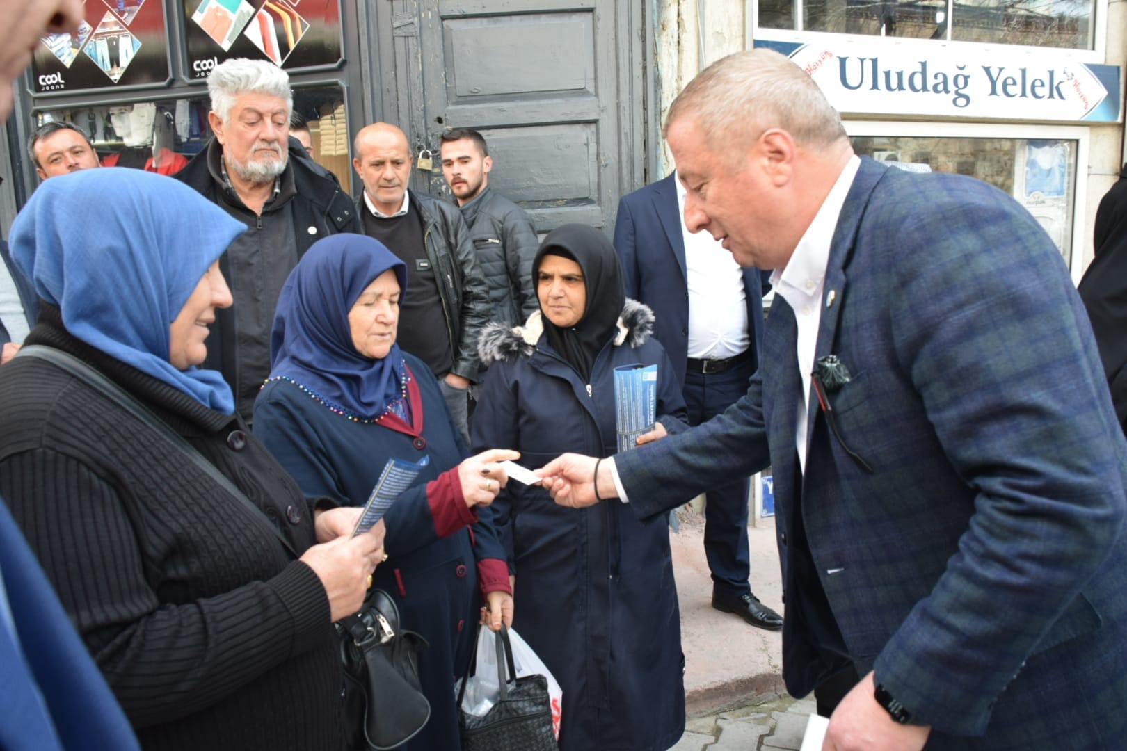 İyi Partili Olgun Ve Mısırlıoğlu Sandıklı Esnafıyla Bir Araya Geldi