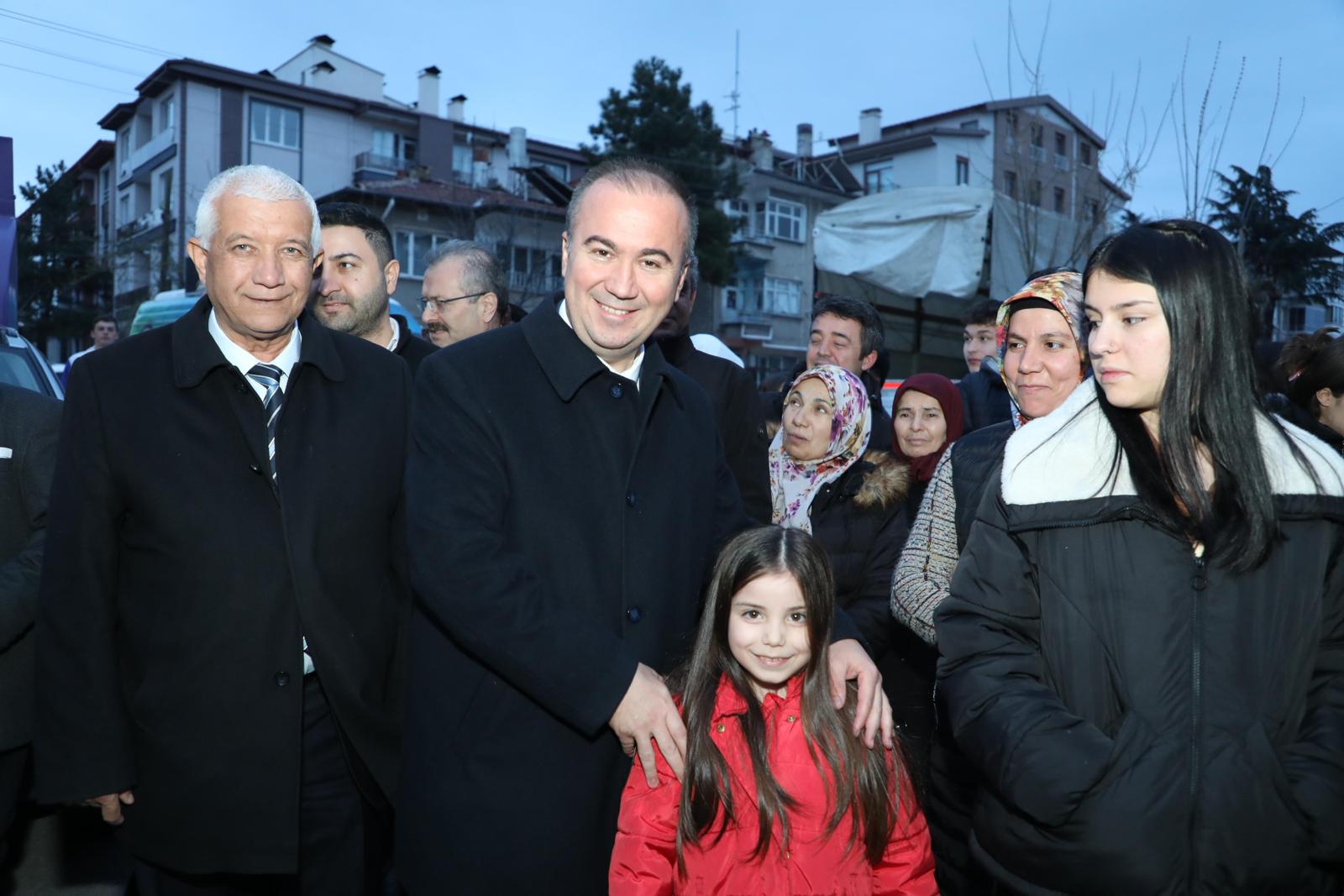 AK Partili Uluçay  ''1 Nisan Sabahı Hizmete Başlıyoruz''