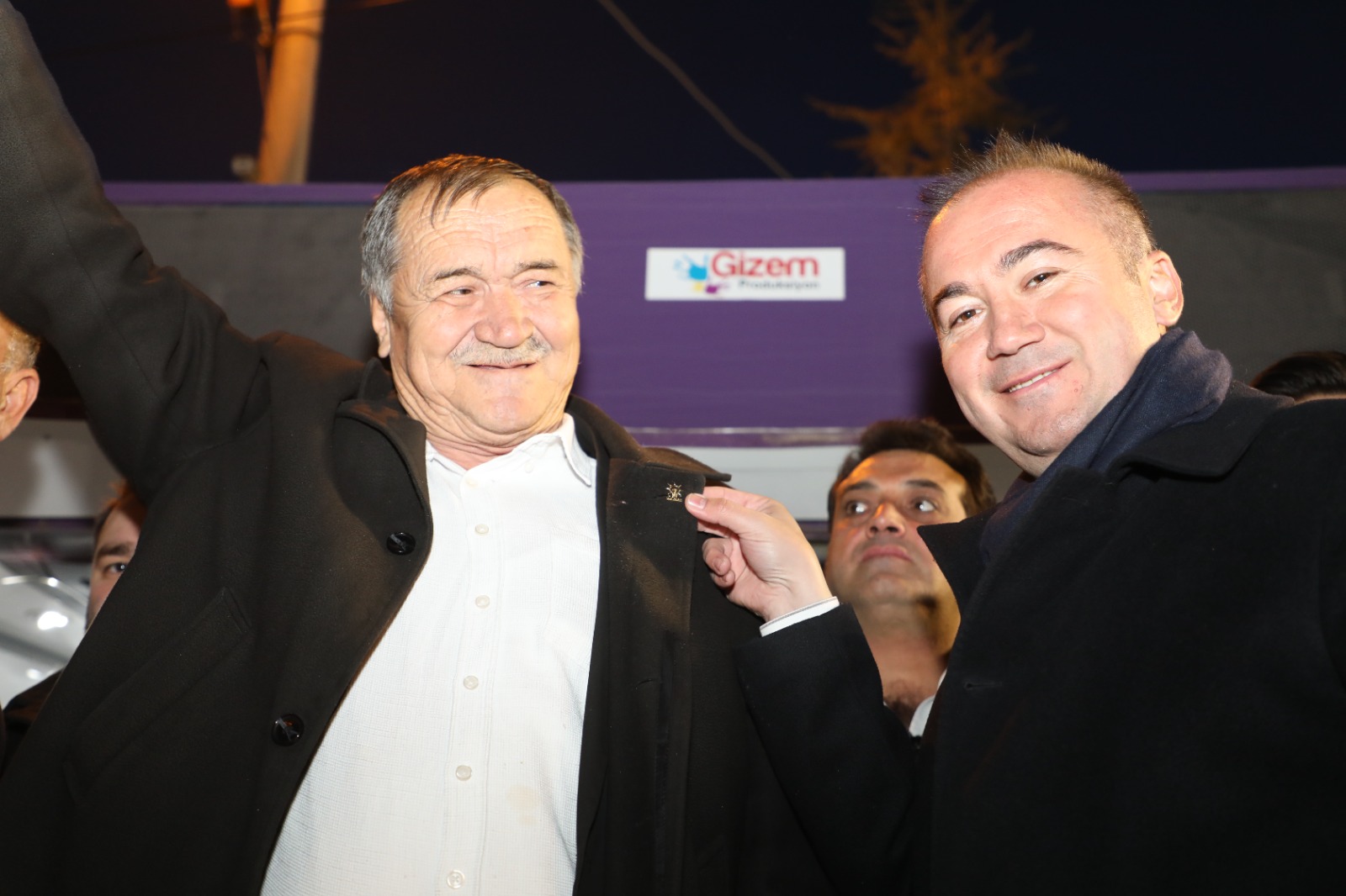 İYİ Parti'den İstifa Edip AK Partiye Geçtiler
