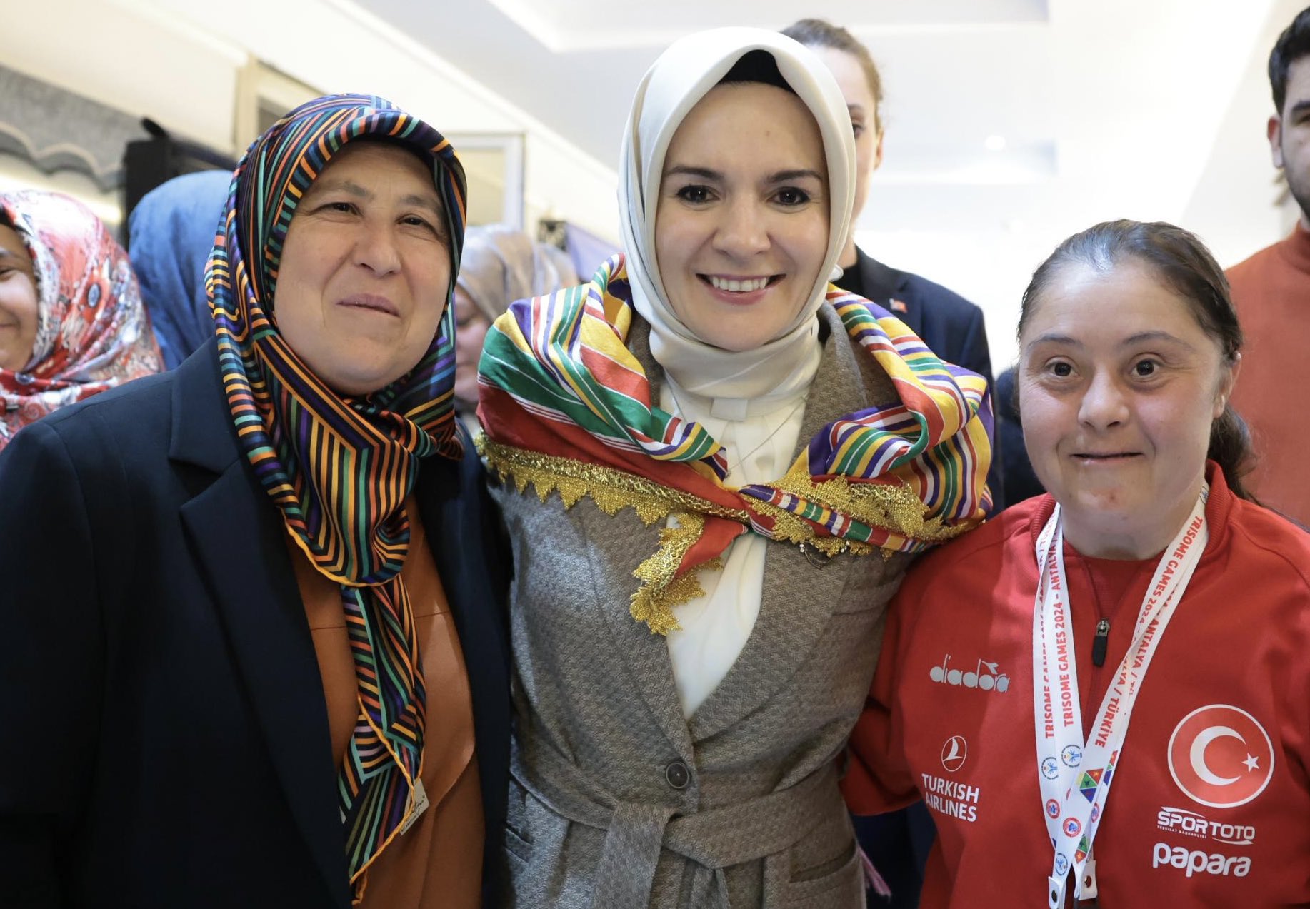 Bakan Göktaş'ın Yoğun Mesaisi Sürüyor