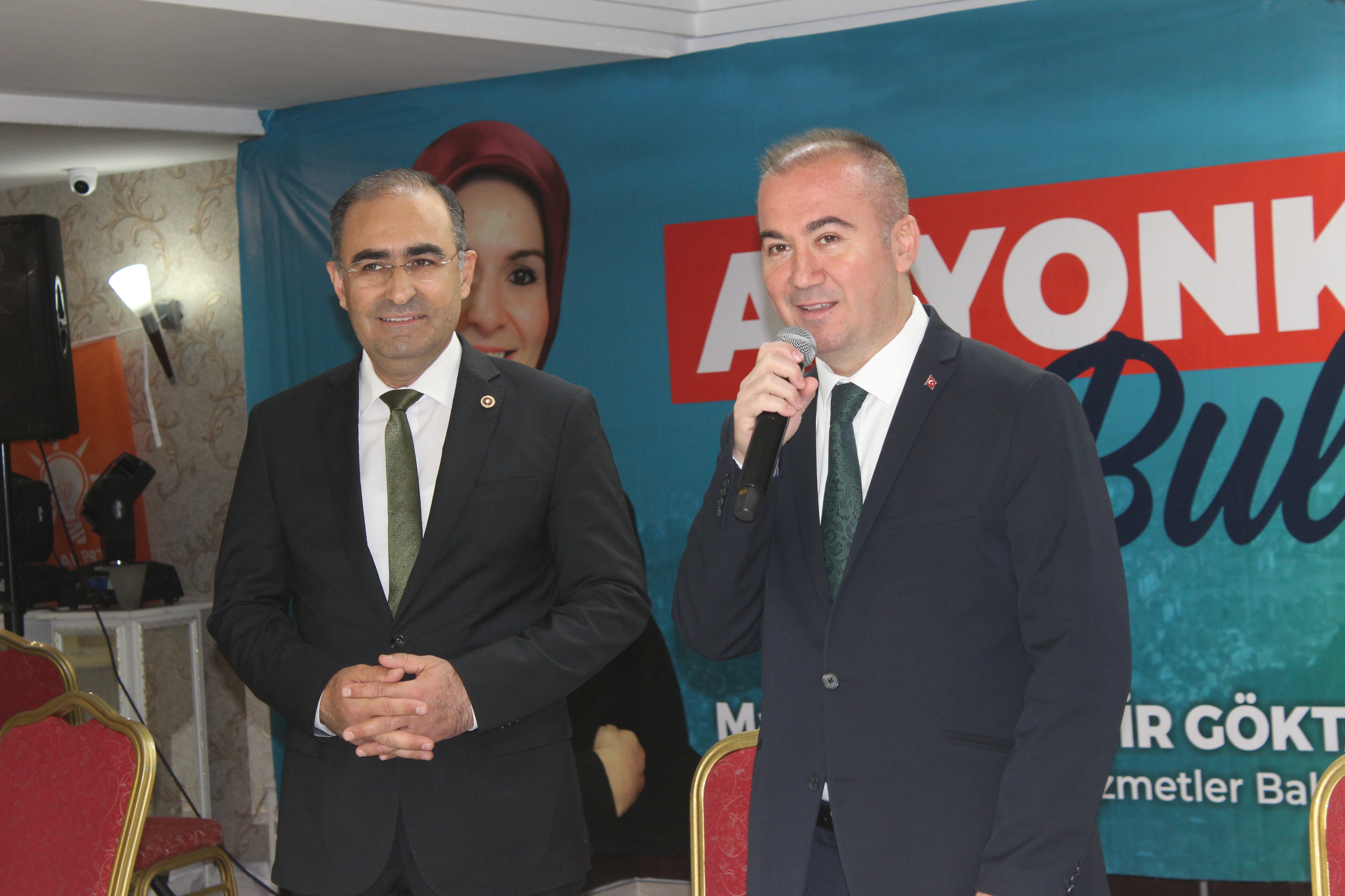 BAKAN GÖKTAŞ, AFYONKARAHİSAR'DA KADIN KURSİYERLERLE BULUŞTU