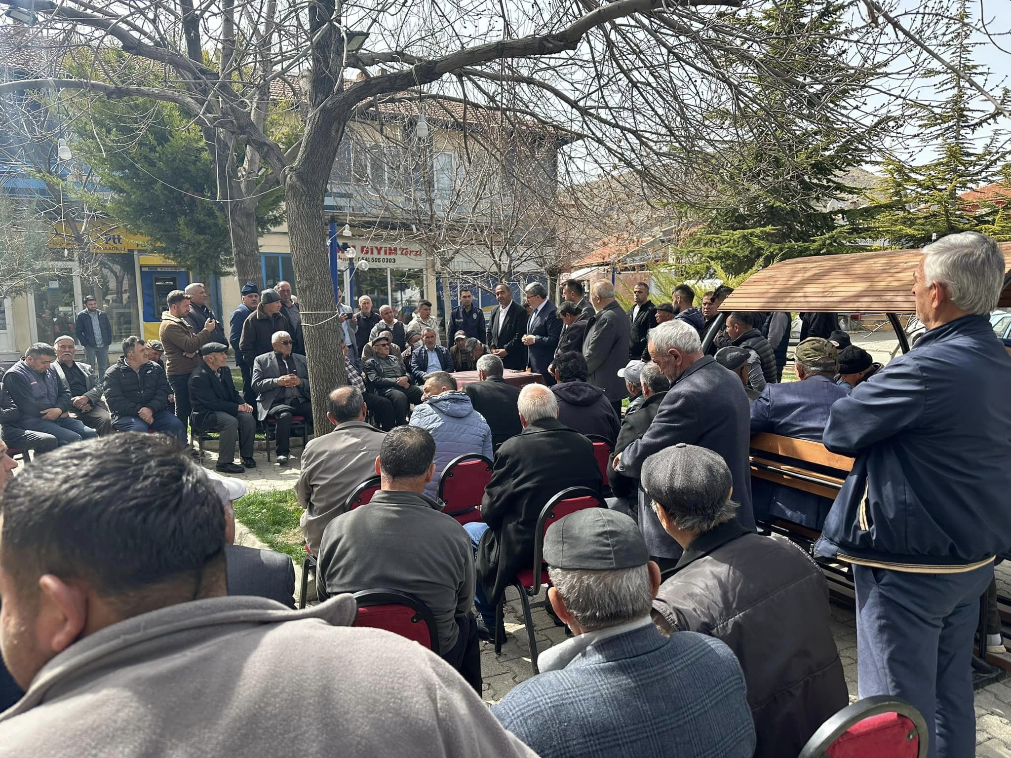 ÖZKAYA: "KARAADİLLİ'DE GERÇEK BELEDİYECİLİK HİZMETİ DEVAM EDECEK"