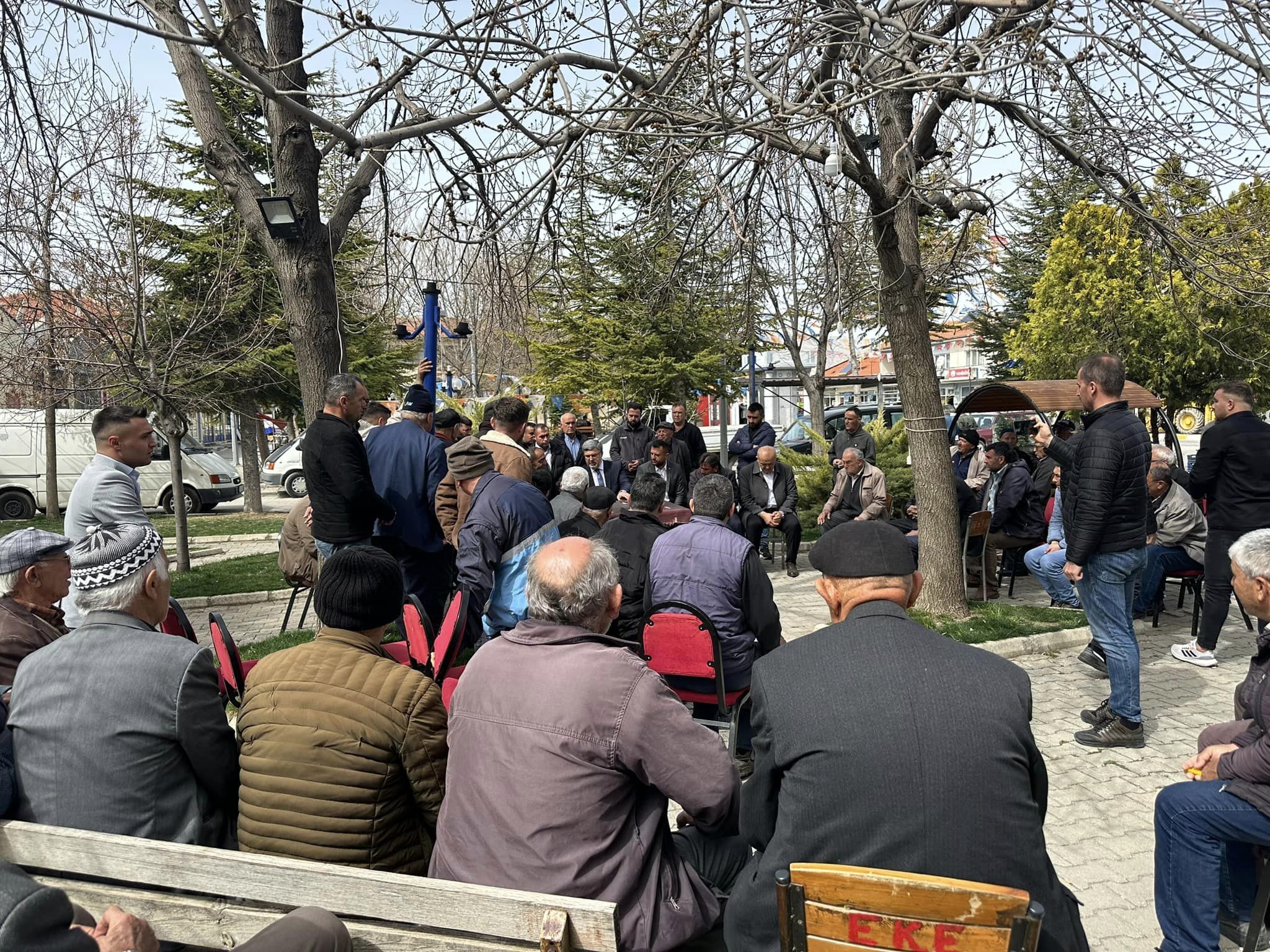 ÖZKAYA: "KARAADİLLİ'DE GERÇEK BELEDİYECİLİK HİZMETİ DEVAM EDECEK"