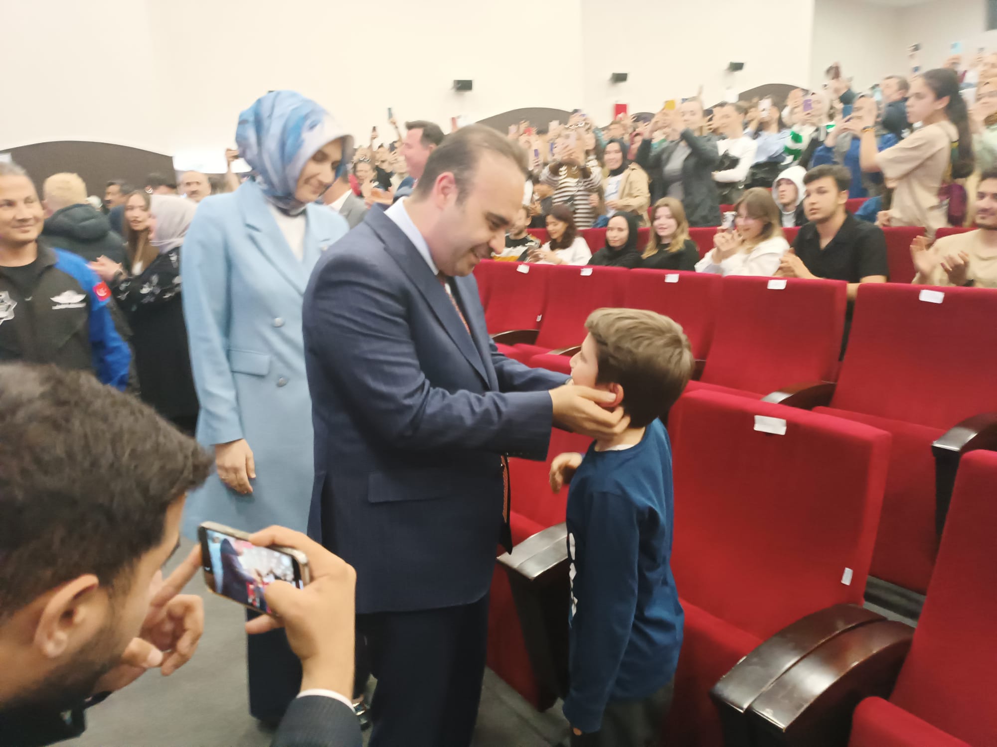 'DÜNYADA ÖNEMLİ UZAY GÜÇLERİNDEN BİRİSİ HÂLİNE GELECEĞİZ'