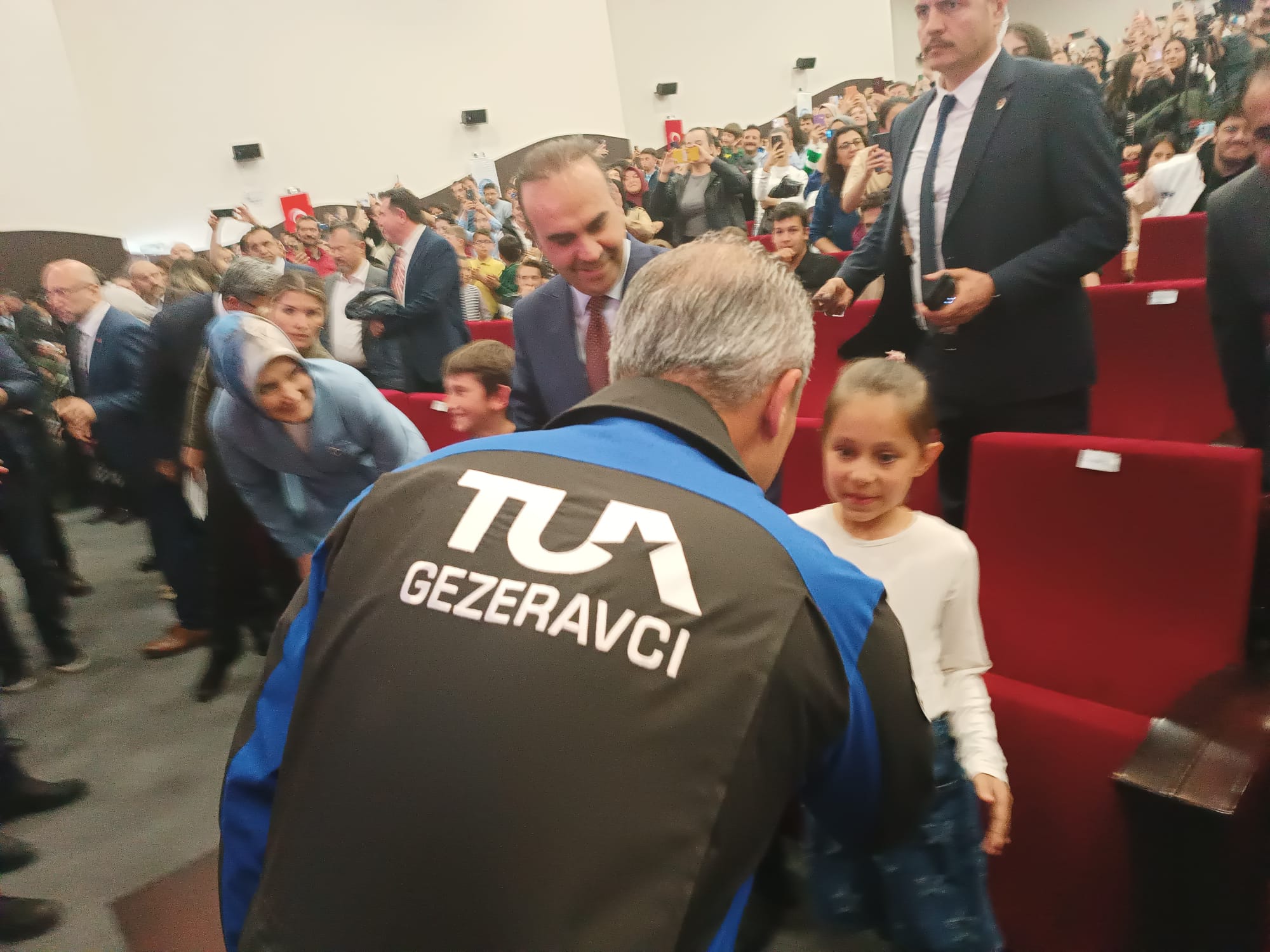 'DÜNYADA ÖNEMLİ UZAY GÜÇLERİNDEN BİRİSİ HÂLİNE GELECEĞİZ'