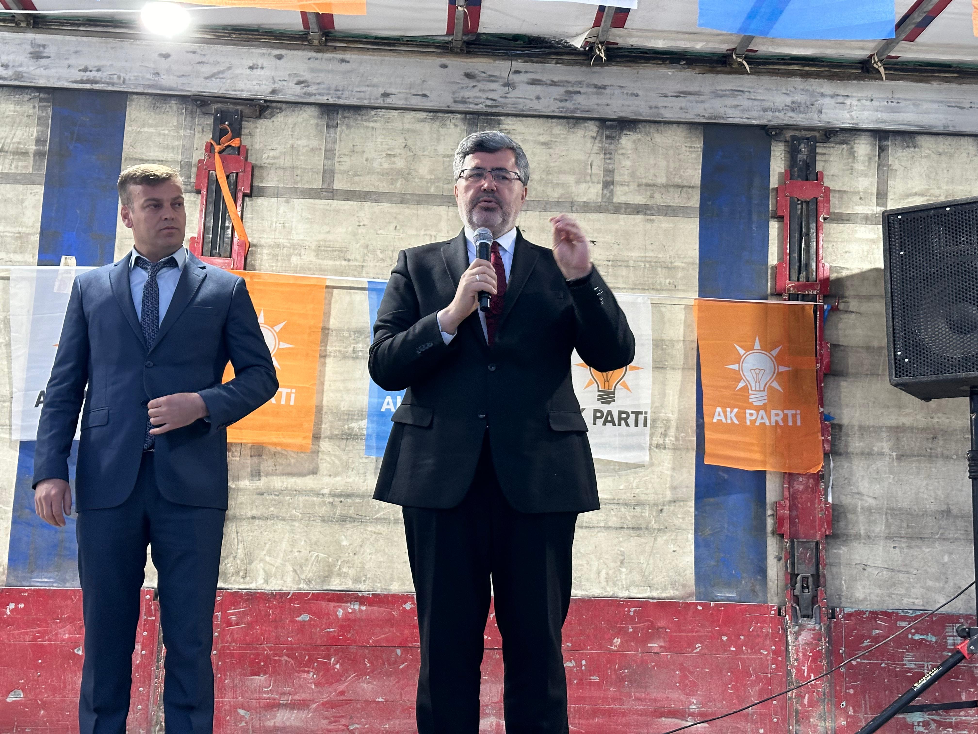 AK Partili Özkaya'ya Halk Buluşmasında Yoğun İlgi