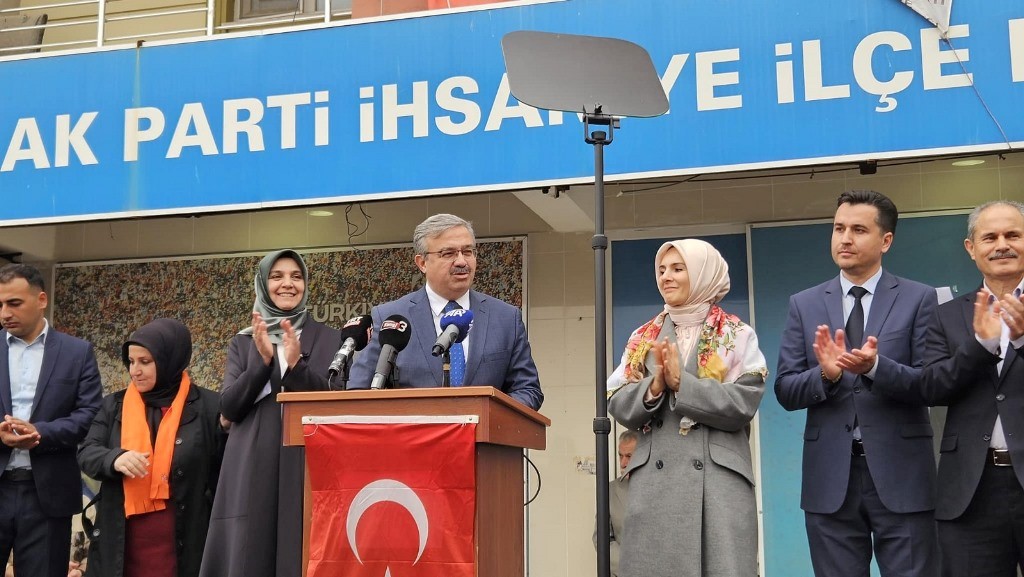 BAKAN GÖKTAŞ VE YURDUNUSEVEN İHSANİYE'Yİ ZİYARET ETTİ