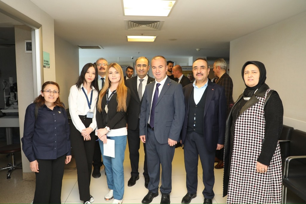 ULUÇAY ÖZEL PARK HAYAT HASTANESİ'Nİ ZİYARET ETTİ