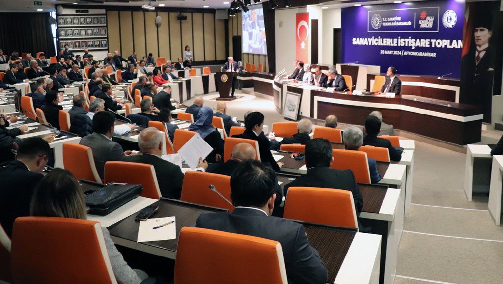 SANAYİ VE TEKNOLOJİ BAKANI KACIR ATSO'DA SANAYİCİ VE İŞ İNSANLARINA HİTAP ETTİ