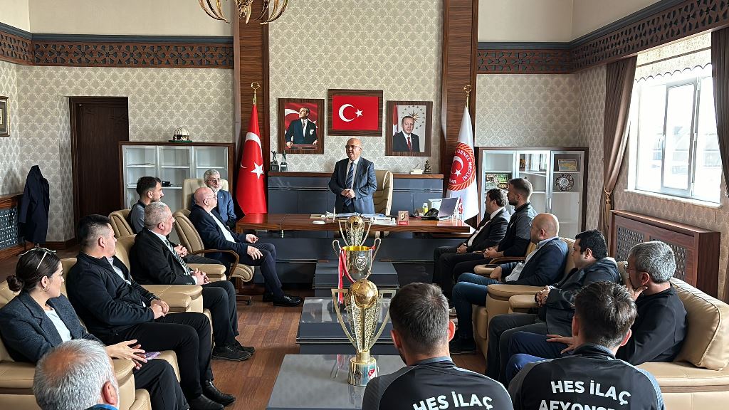 AFYONSPOR'DAN VEFA ZİYARETİ