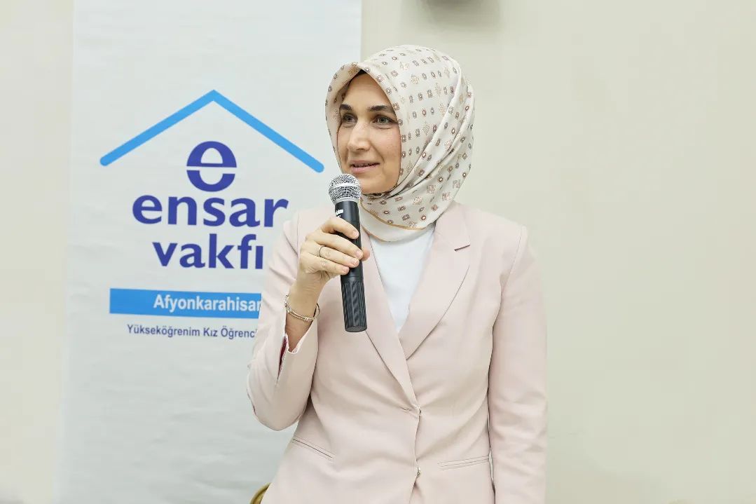 Vali Yiğitbaşı ve Rektör Karakaş, İftar Programına Katıldı