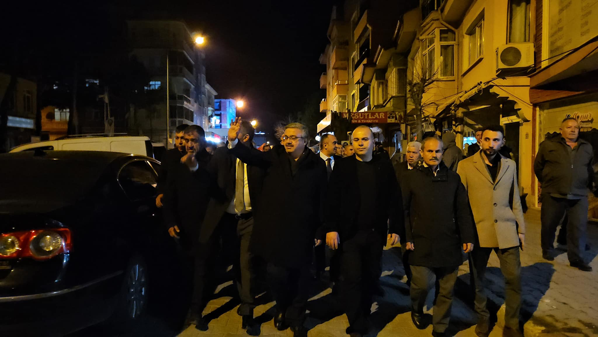 Yurdunuseven, Çay Belediye Başkan Adayı Hüseyin Atlı'nın Seçim Yürüyüşüne Katıldı