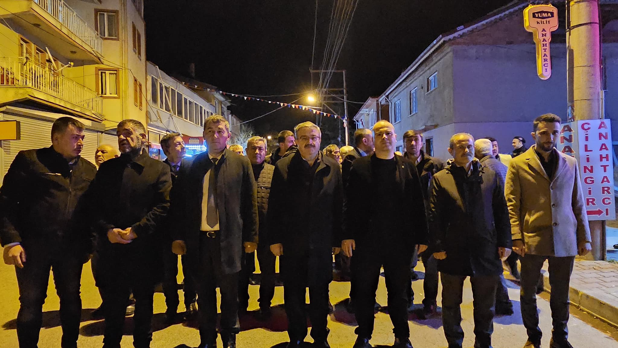 Yurdunuseven, Çay Belediye Başkan Adayı Hüseyin Atlı'nın Seçim Yürüyüşüne Katıldı