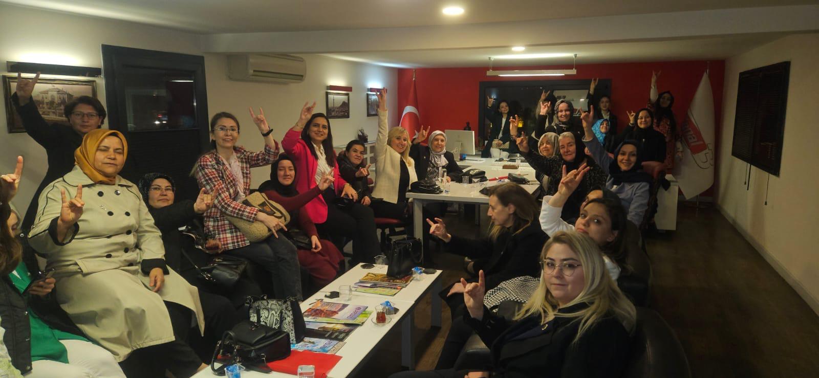 MHP'li Küçükkurt ''Afyon İki Kutuplu Siyasete Mahküm Değil''