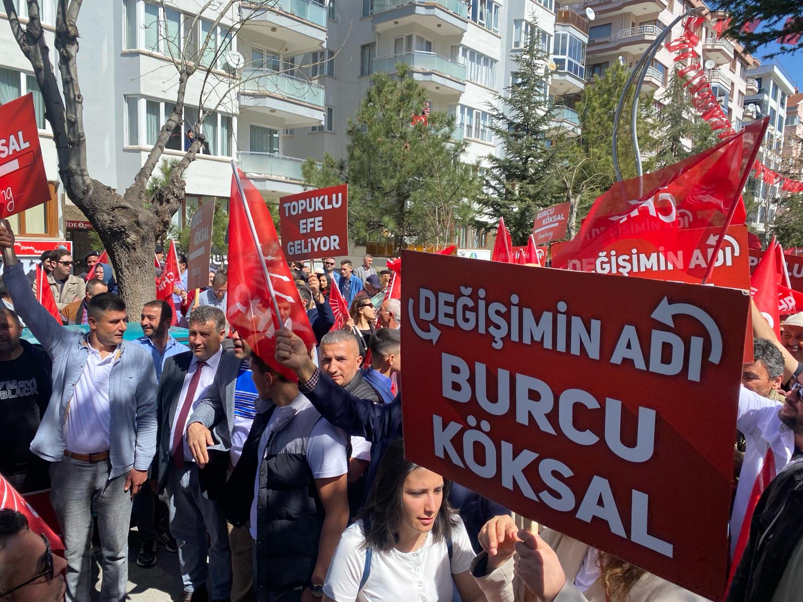 BURCU KÖKSAL'IN SEÇİM YÜRÜYÜŞÜ BAŞLADI