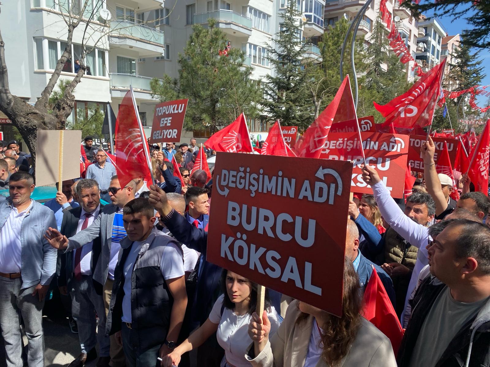 BURCU KÖKSAL'IN SEÇİM YÜRÜYÜŞÜ BAŞLADI