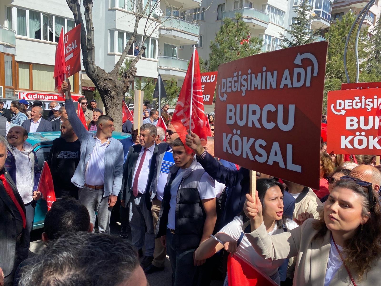 BURCU KÖKSAL'IN SEÇİM YÜRÜYÜŞÜ BAŞLADI