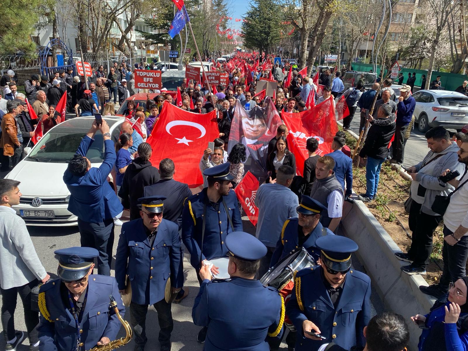 BURCU KÖKSAL "ALNIMDAN AKAN HER DAMLA TER MEMLEKETİME HELAL OLSUN"