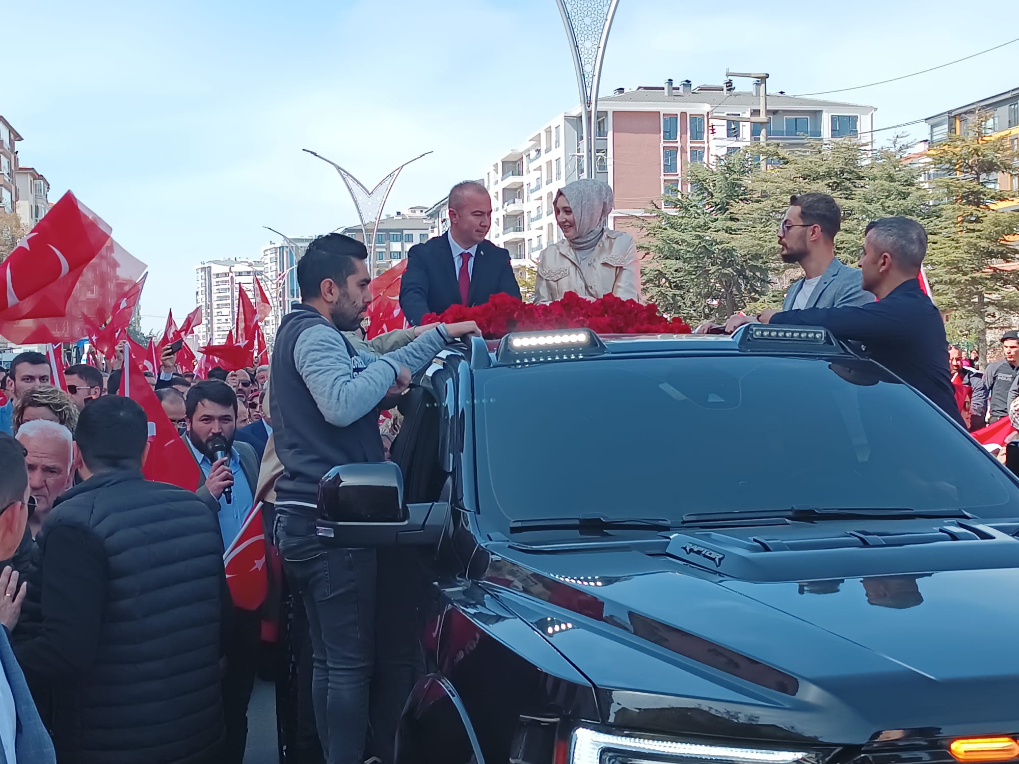 Uluçay Sevgiyle Karşılandı - GÜNDEM - Afyon Türkeli Gazetesi Afyon Haberleri