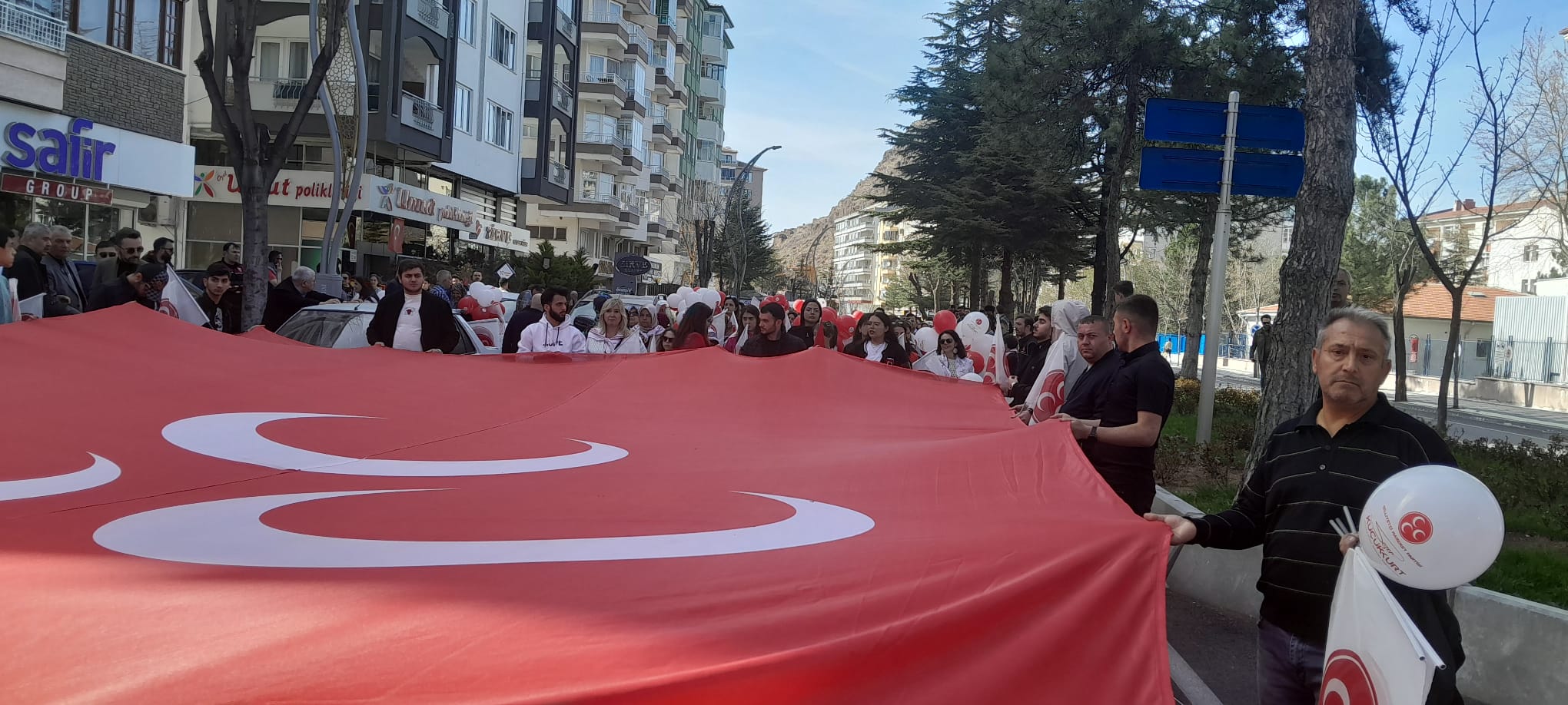 MHP'NİN DEĞİŞİM YÜRÜYÜŞÜ BAŞLIYOR