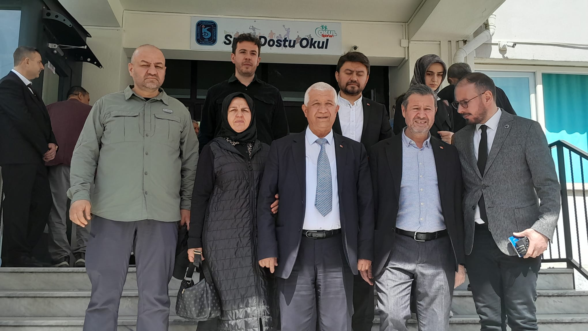AK Parti Afyonkarahisar İl Başkanı Menteş Oyunu Kullandı Ve Açıklamalarda Bulundu