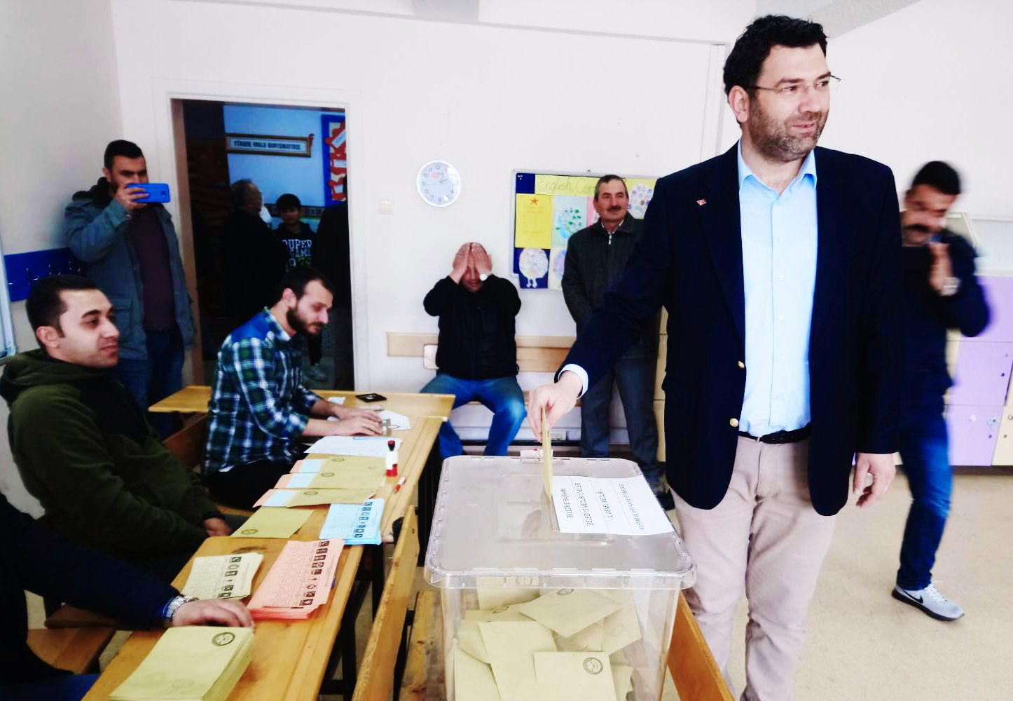 İL BAŞKANI UĞURLU "ŞEHRİMİZİN GELECEĞİ İÇİN SANDIĞA GİDELİM"